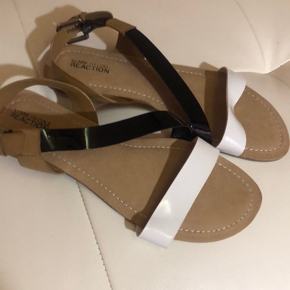 Kenneth Cole sandals indie boho vegan 9.5 white - Picture 2 of 3